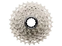 BMC Roadmachine One Ultegra Di2 Disc 12v Vélo De Route 2022 21 BMC Roadmachine One Ultegra Di2 Disc 12v Vélo De Route 2022 -Garmin Magasin bmc roadmachine one ultegra di2 disc 12v velo de route 2022 8