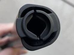 BMC Support Batterie Shimano Di2 Pour Tige Sans Mousse - 219532 -Garmin Magasin bmc support batterie shimano di2 pour tige sans mousse 219532 5