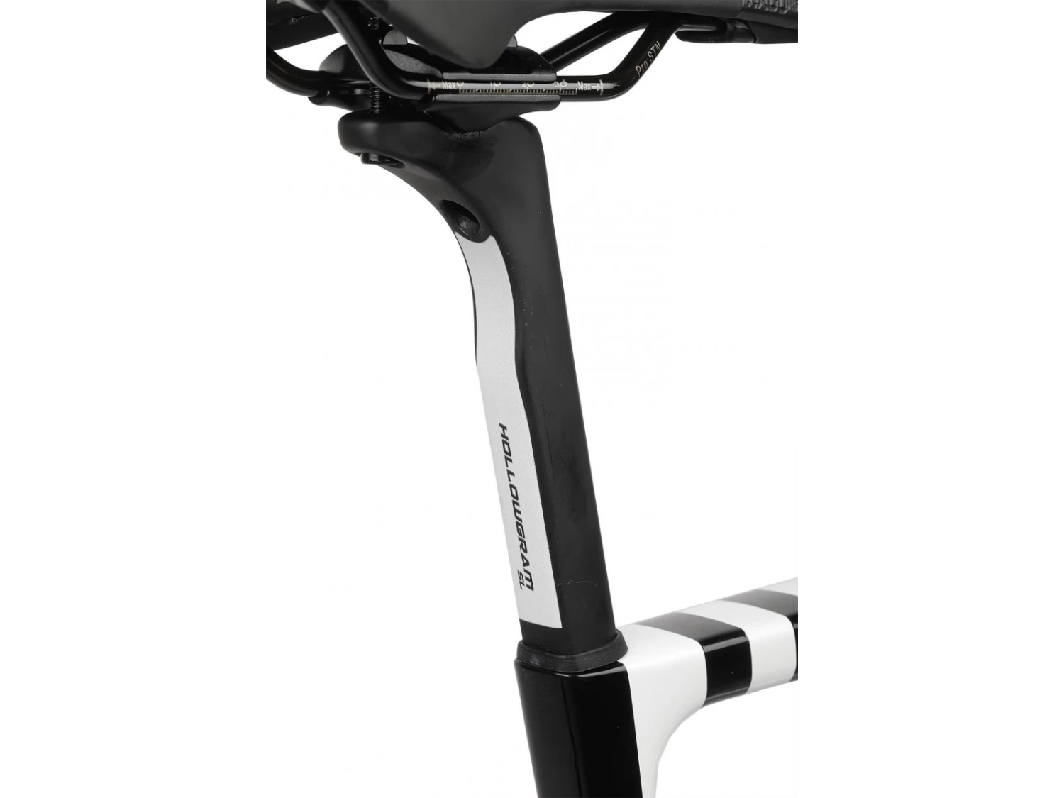 CANNONDALE SuperSix Evo Carbon 105 Di2 Cashmere 2023 5 CANNONDALE SuperSix Evo Carbon 105 Di2 Cashmere 2023 – Image 3