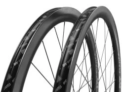 Dt-swiss DT Swiss Roues Carbone ERC 1400 Dicut® DB 45mm Disques/tubeless Ready 2023 -Garmin Magasin dt swiss roues carbone erc 1400 dicut db 45mm disquestubeless ready 2023 6