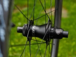 ZIPP 303 Firecrest Boyau Disque Roues Carbone 45mm 2023 -Garmin Magasin zipp 303 firecrest boyau disque roues carbone 40mm 2023 3